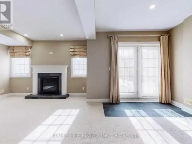 For Rent 6 Bedroom House Vaughan ON DS103179271