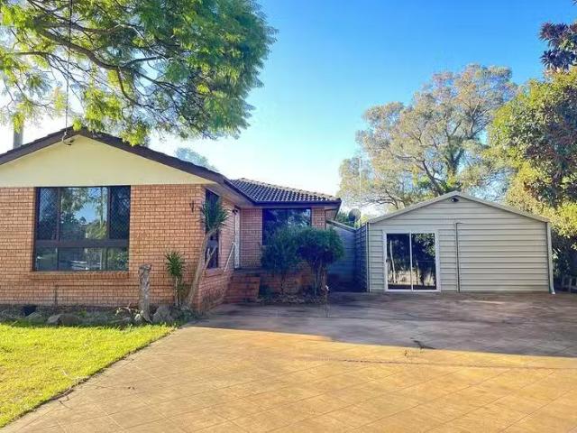 Cozy 6 Benney Close, West Nowra, NSW 2541