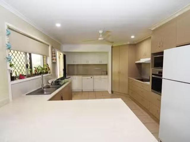 Rental! 6 Bligh Court, Mount Pleasant, QLD 4740