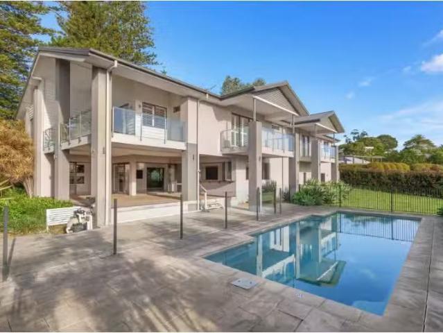 Rental! 6 BR 3 Nassau Avenue, Terranora House for rent Listed.