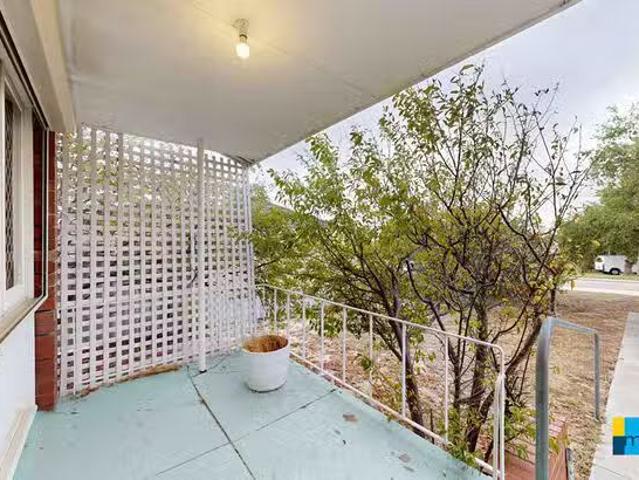 Charming 6 Eastbourne Crescent, Nollamara, WA 6061