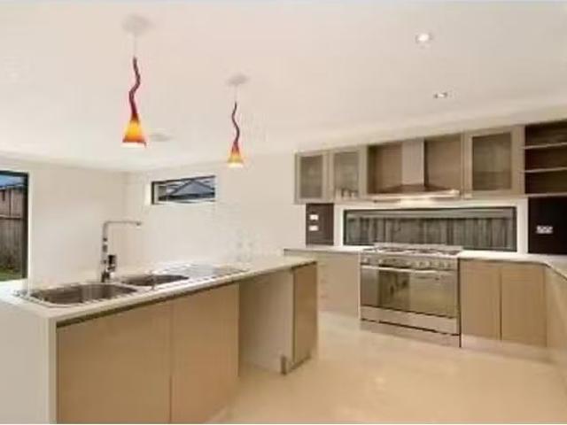 Nice 6 Huon Close, Stanhope Gardens House for rent Listed by.