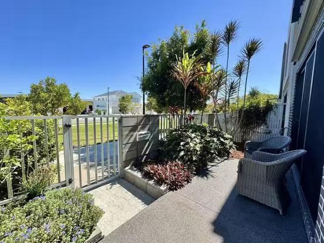 Cheap 6 Kianga Street, Pelican Waters, QLD 4551