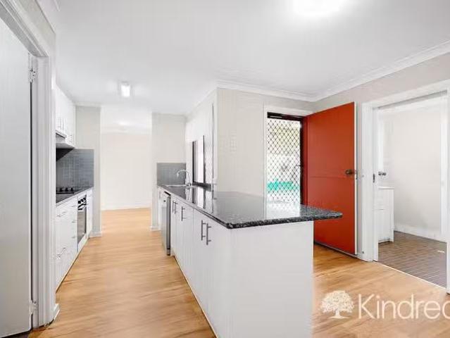 Rental! 6 Kinross Street, Strathpine, QLD 4500