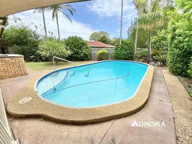 Deal! 6 Peel Court, Cleveland, QLD 4163