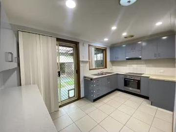 Aberdare, Narone Creek - Garden, Parking
