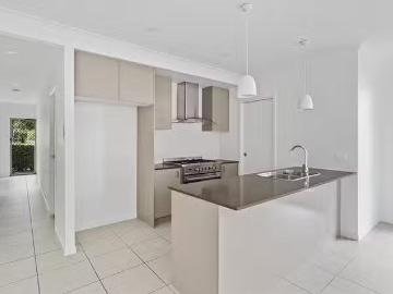 Deal! 6 Platypus Street, Bahrs Scrub, QLD 4207