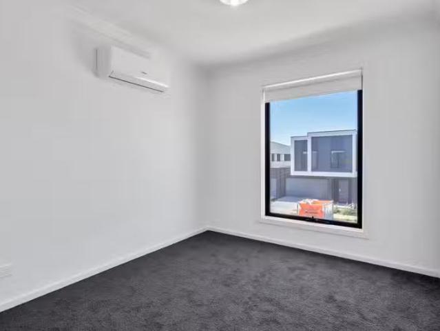 Rental! 6 Shorthorn Way, Wyndham Vale VIC 3024