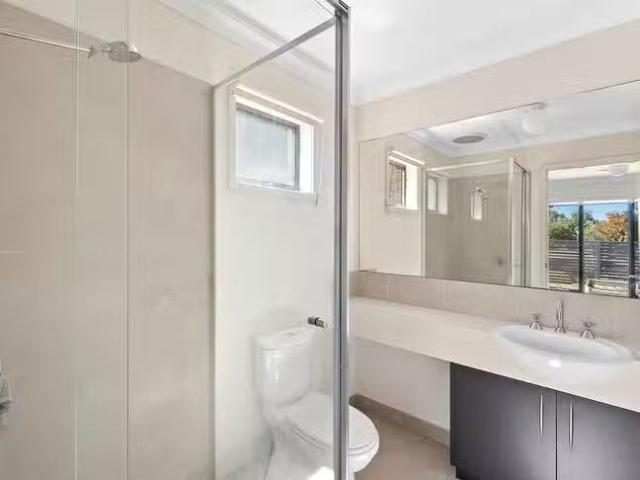 Cozy 6 Waters Way, St Leonards, VIC 3223