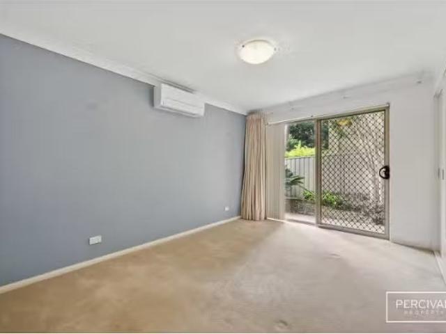 Rental! 6A Cunning Street, Port Macquarie Townhouse for rent.