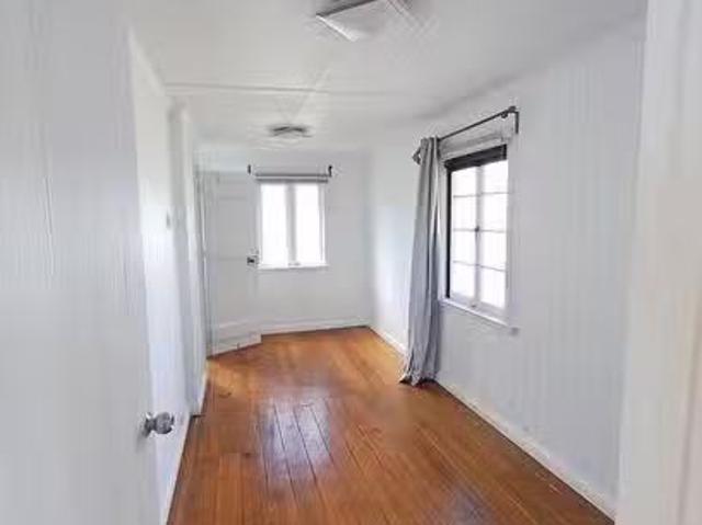 Unique 6A Hendle Street, Childers, QLD 4660