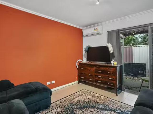 Rental! 6A Murdoch Street, Blackett, NSW 2770