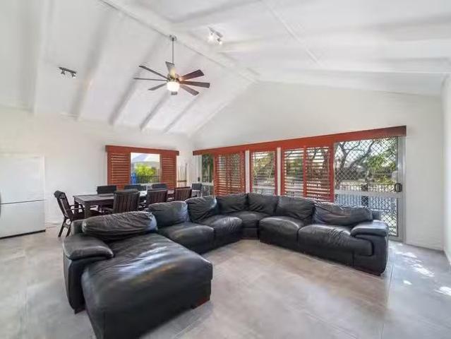 Unique 73 Markeri Street, Mermaid Waters, QLD 4218