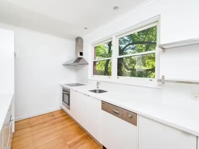 Just in! 70 Carroll Street, Hughes Townhouse for rent Listed.