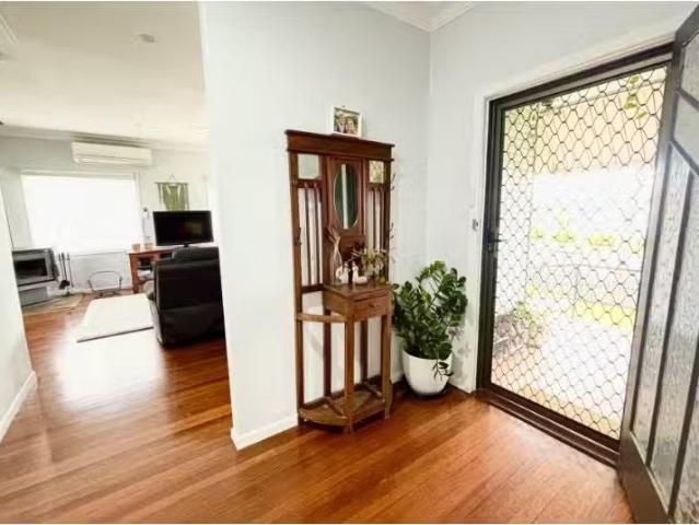 Deal! 70 Norrie Street, South Grafton House for rent Listed b.