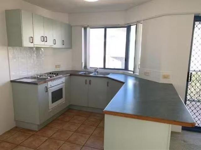 Charming 7/12 Orvieto Terrace, Kings Beach, QLD 4551