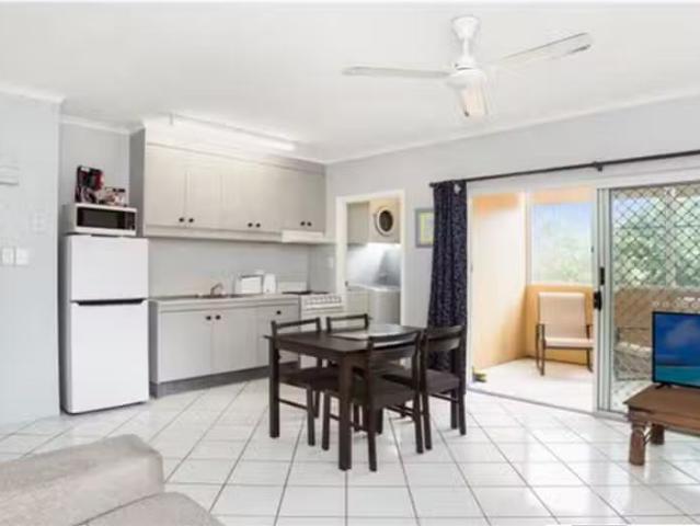 Nice 7/1 Chester Court, Manunda, QLD 4870