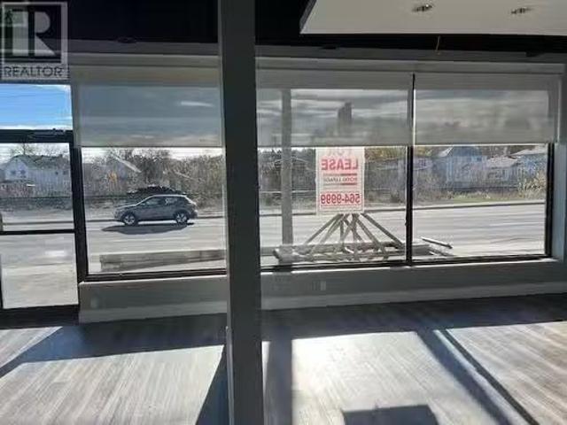 Deal! 727 Lorne Street, Sudbury, ON, P3C 4R5 commercial for.