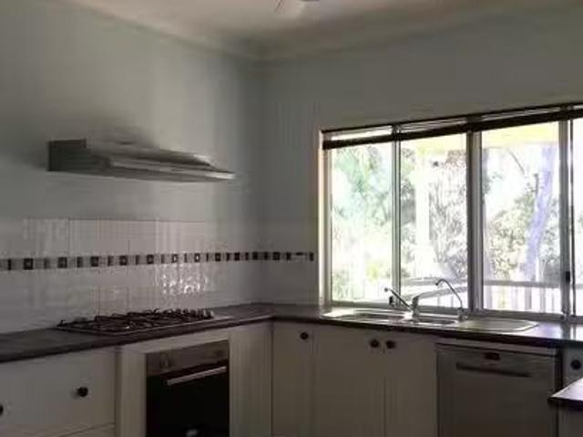 Just in! 72 Prior Way, Russell Island, QLD 4184