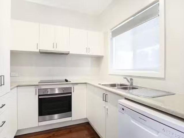 Cheap 72 St Johns Avenue, Mangerton, NSW 2500