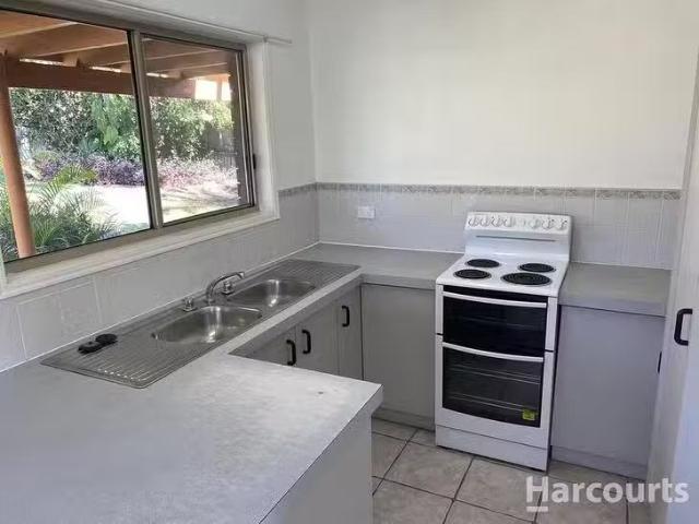 Nice 747 Boat Harbour Drive, Urangan, QLD 4655