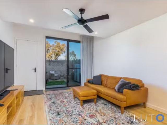 Charming 74 Bettong Avenue, Throsby Townhouse for rent Listed.