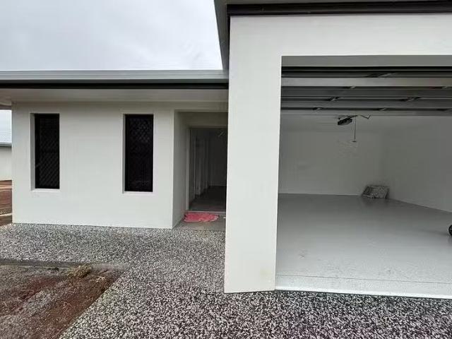 Just in! 74 Rankine Avenue, Yungaburra, QLD 4884