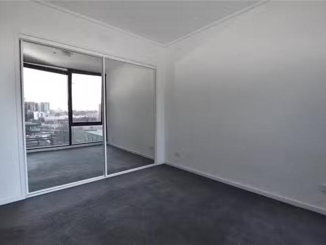 Cheap 76/173 City Road, Southbank, VIC 3006
