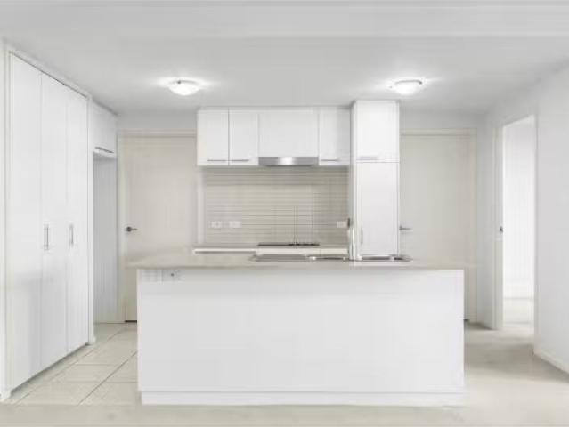 Unique 7/68 College Street, Belconnen Apartment for rent List.