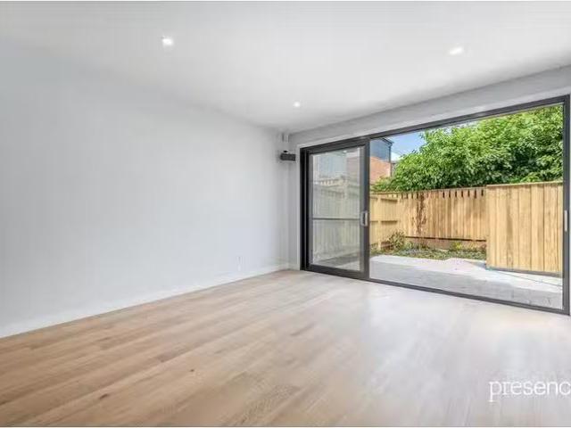 For Rent! 76 Union Street, Tighes Hill, NSW 2297