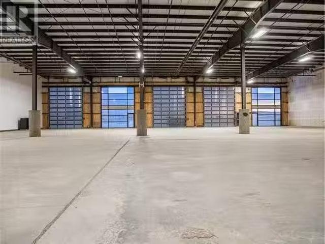 Cheap 780 Highway 2 Unit# 8, Dawson Creek, BC, V1G 0J7 comme.