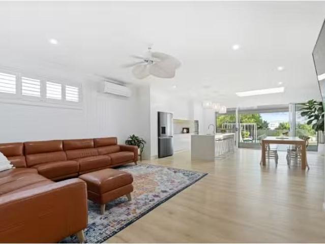For Rent! 78 Warrah Road, YOWIE BAY House for rent Listed by.
