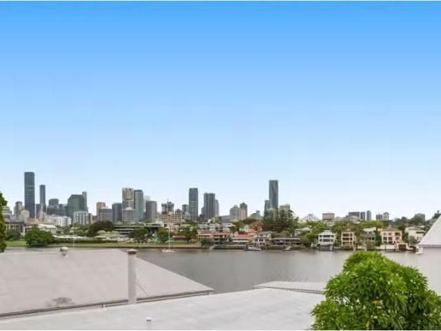 Rental! 78 Wynnum Road, Norman Park House for rent Listed by.