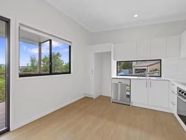 Nice 78A Paddington Drive, Carrara, QLD 4211