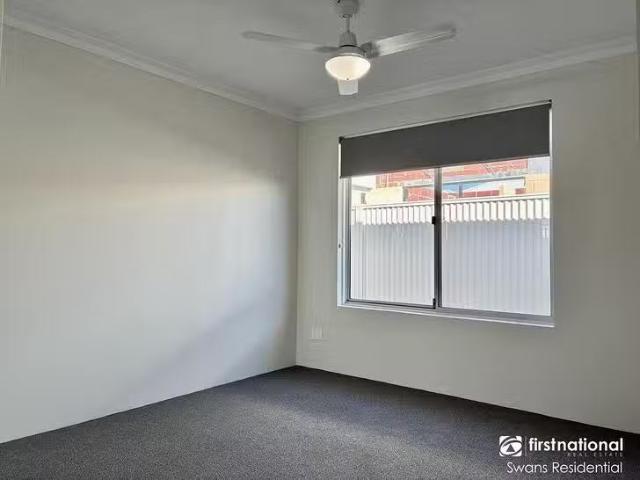 Just in! 79 Bluewater Drive, Eglinton, WA 6034