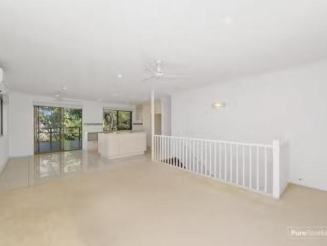 Nice 7 Baldry Street, Brighton, QLD 4017