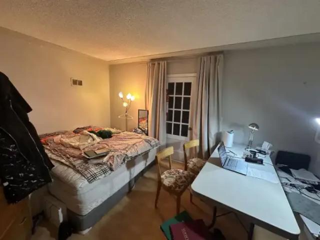 For Rent 7 Bedroom Apartment Edmonton AB DS104179205