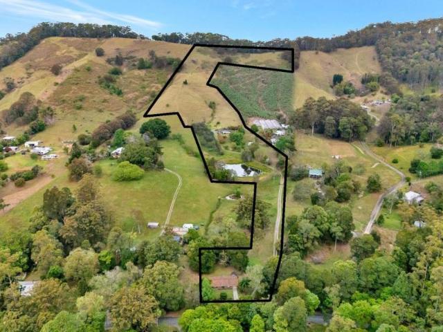 For Rent 7 Bedroom House BOAMBEE NSW DS104952848