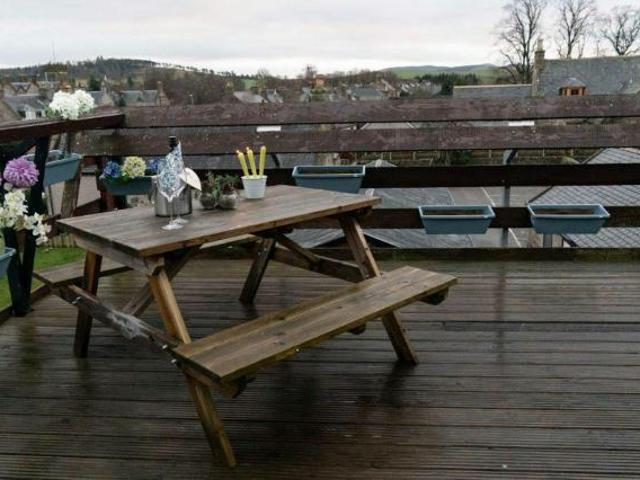 For Rent 7 Bedroom House Huntly Huntly DS76009583