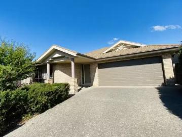 Deal! 7 Cape York Street, HARRISON House for rent Listed by F.