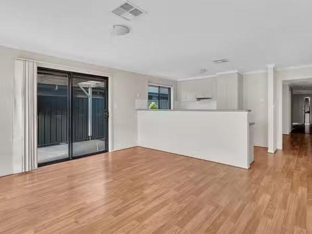 Rental! 7 Flannery Crescent, Andrews Farm, SA 5114