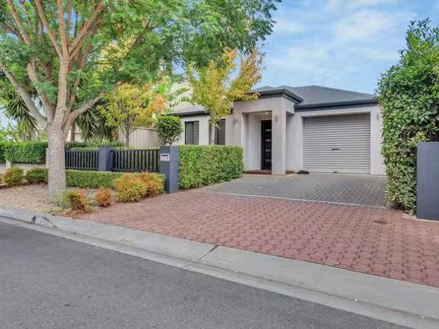 Just in! 7 Tappa Court, Oakden, SA 5086