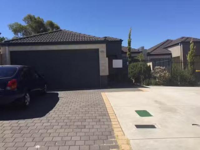 Unique 7A Deverell Way, Bentley, WA 6102