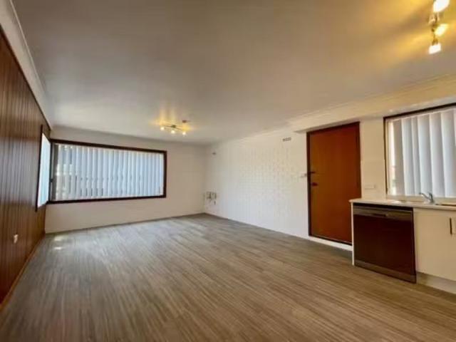 Unique 7A Narelle Crescent, Woonona Apartment for rent Listed.