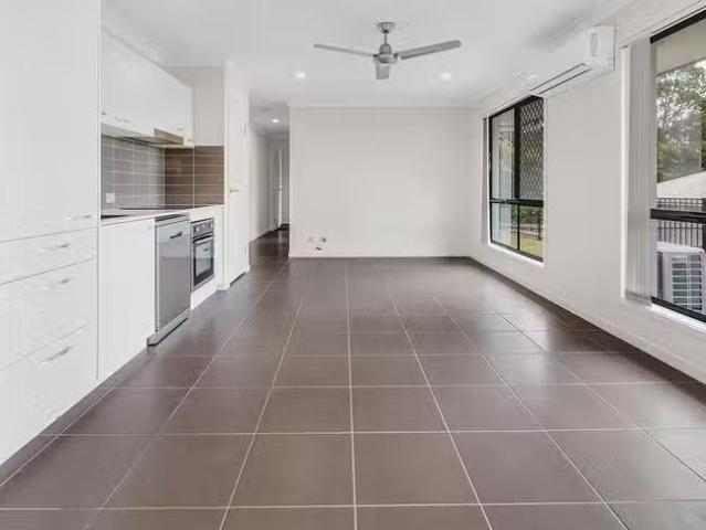 Unique 7B Richardson Crescent, Upper Coomera, QLD 4209