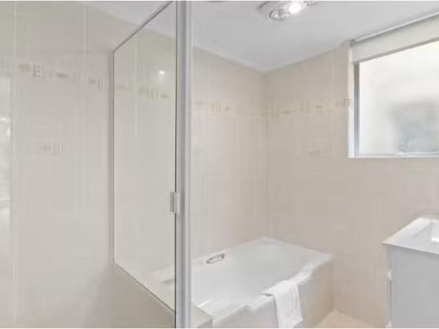 Charming 8/239 Pacific Highway, Lindfield Apartment for rent.