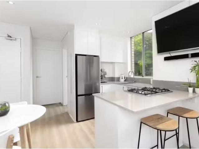 For Rent! 8/53 Pacific Parade, Dee Why Apartment for rent Lis.