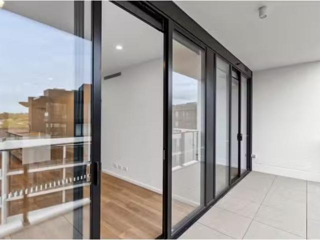 Cheap 85/5 Light Street, Griffith Apartment for rent Listed b.