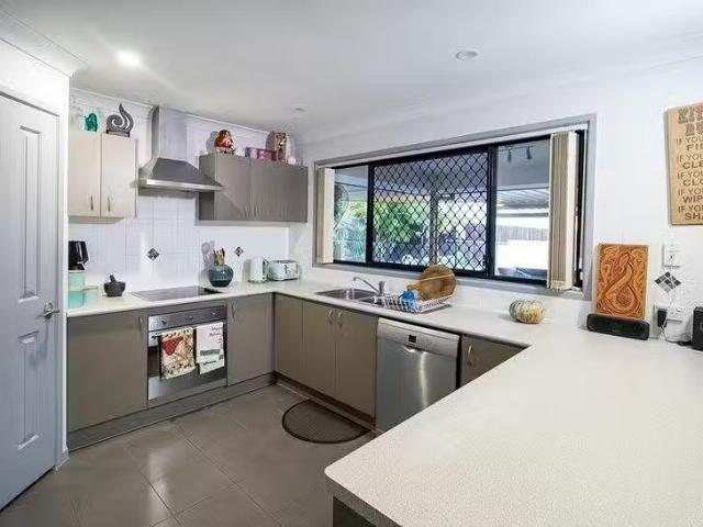 Nice 85 Brumby Circuit, Sumner, QLD 4074