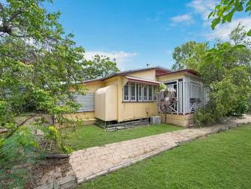 Unique 85 Livingstone Street, West End, QLD 4810